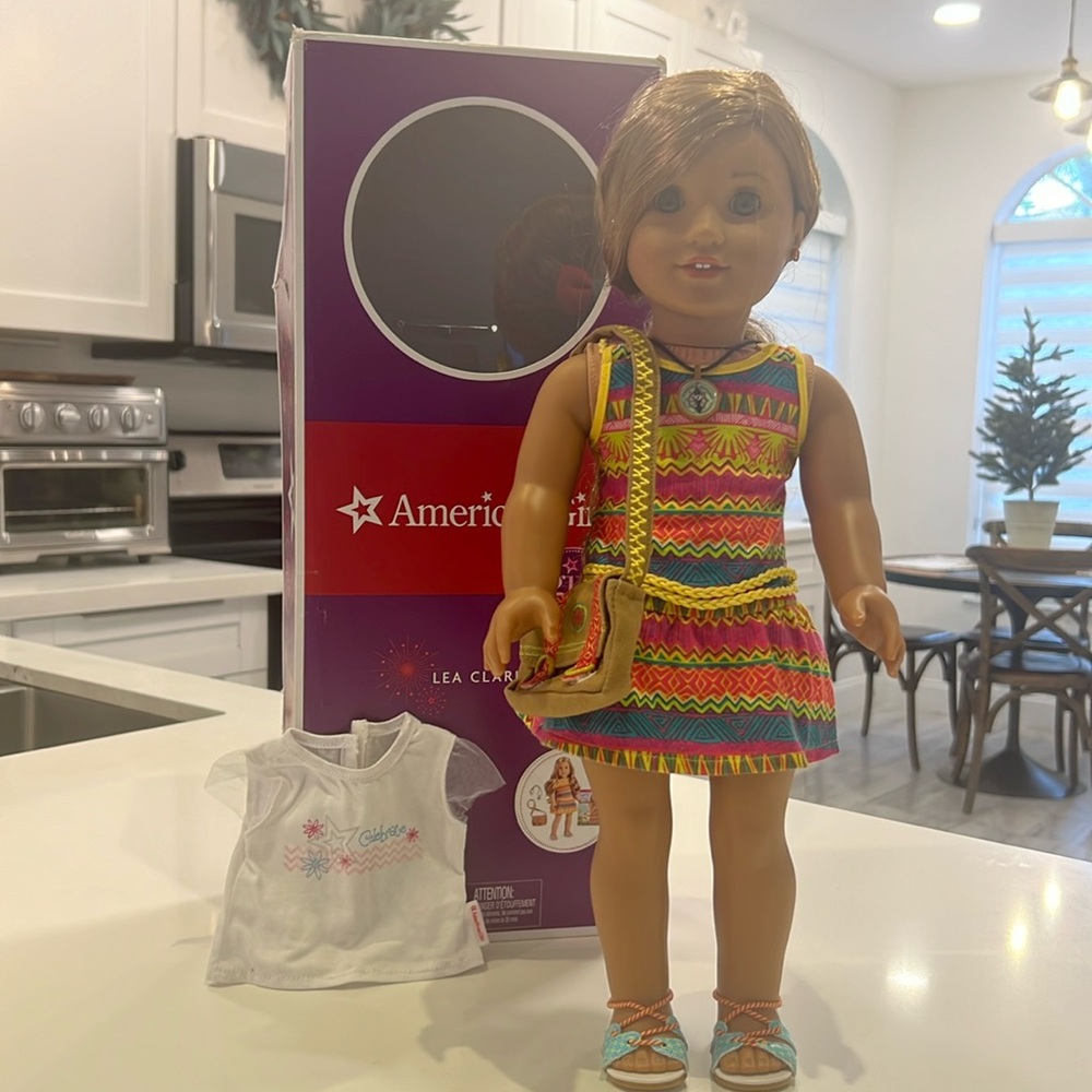 Leah Clark American girl doll.